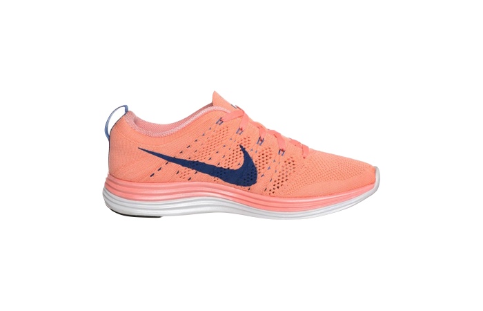 nike-performance-sneakers-schuhe-shoes